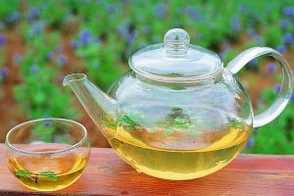 茶水可以养花吗？